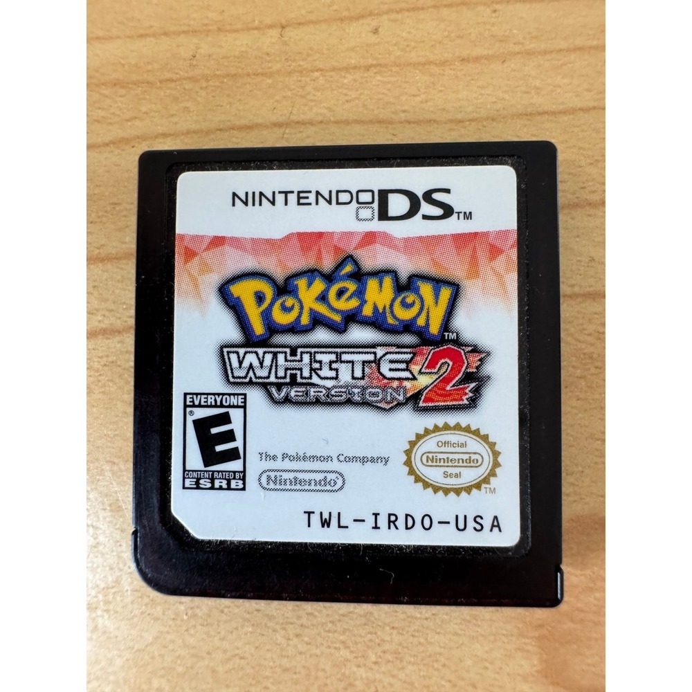 AUTHENTIC Pokemon White Version 2 Game Card for Nintendo DS + EXTRAS